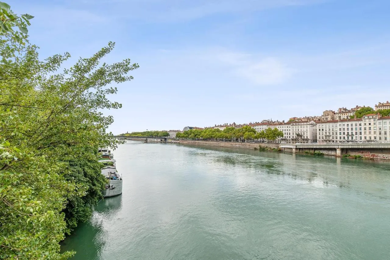 Modern Apartment Two Steps Away From The Rhone - Welkeys Lyon 0*,  France